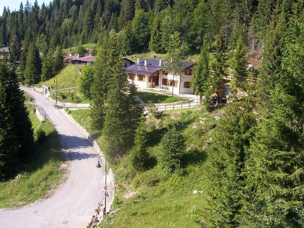 Chalet Tremalzo 部屋 写真